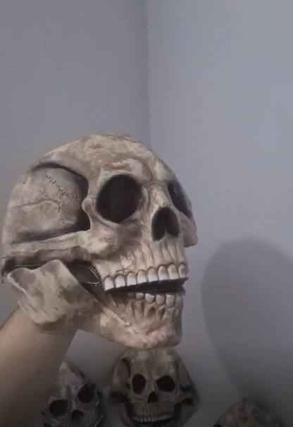 Máscara Ghost Rider con Mandíbula Móvil – ¡Transforma Halloween en tu obra maestra macabra!